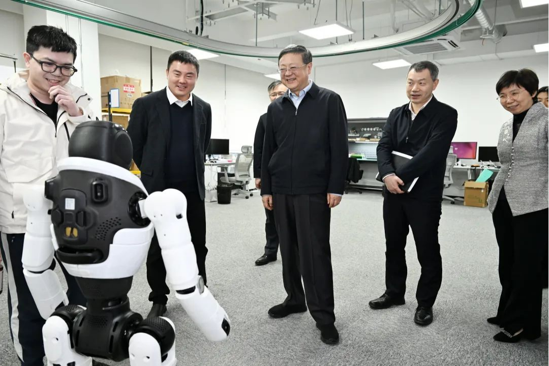 上海市委书记陈吉宁专题调研NO钱包机器人